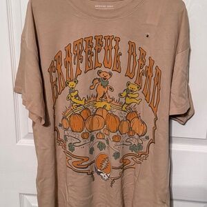 American Eagle Greatful Dead Halloween Shirt